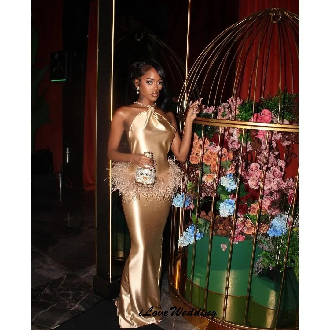 Golden Haler Feather Prom Dress Satin Elegant Wedding Party Dress Mermaid Sleeveless Evening Dress Floor Length Customized 251020