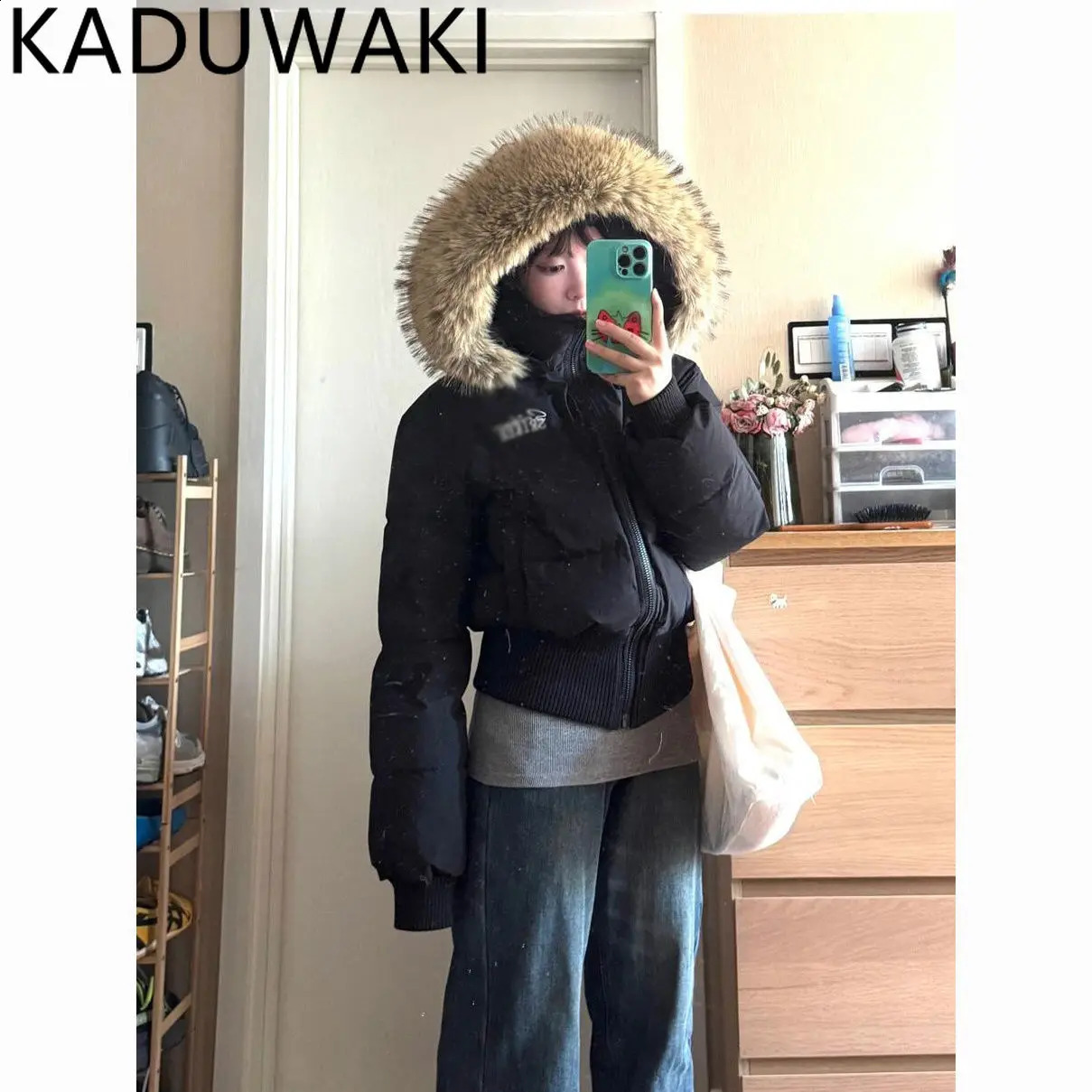 Korean Chic Slim Waist Short Parkas Y2k Harajuku Grunge Print Patchwork Fluffy Hooded Cotton Jacket Autumn Winter Warm Top 251021