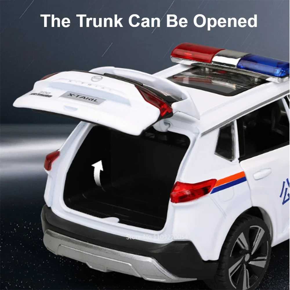 Scale 132 XTrail Toys Models Car Alloy Diecasts Trailer RV Doors Opened Sound Light Pull Back Metal Models Decoration Kids ToyT251023