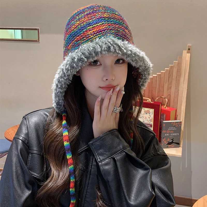 Cute Gradient Knitted Hat for Wen in Autumn and Winter Warm Ear Protection Small Face Display Baotou HatW251023