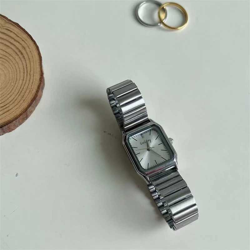 Brand Women Watch Stainless Steel Adjustable Strap Gold Quartz Watch Rectangular Dial Luxury Women Wristwatch DropshippingL251023