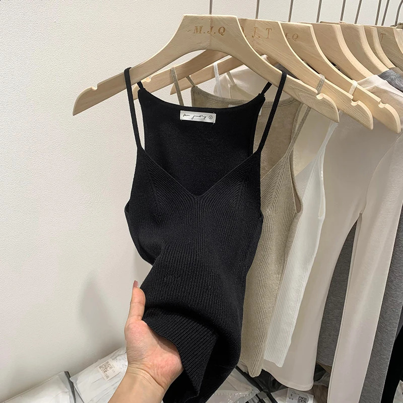 2025 Women Summer Style Sleeveless Vest Solid Color Slim Fit V Neck Knitted Top Fashionable Versatile Base Layer Knit Tank Tops 251023