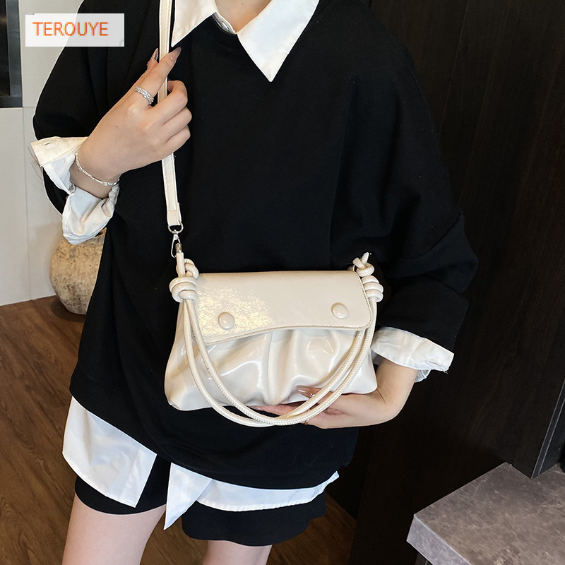 Folding versatile style handbag autumn and winter new fashion versatile style Korean style niche design women's shoulder bag luxury designer bag