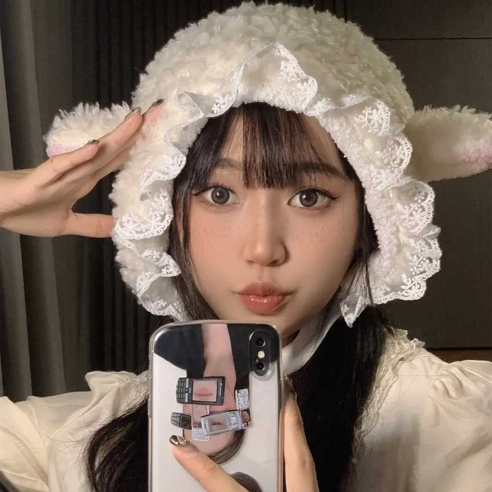 Fluffy Costume Cat Ear Lace Hats Warm Soft Lovely Lamb Cosplay Bucket Beanies Hat Outdoors Winter Warm s Christmas GiftW251023