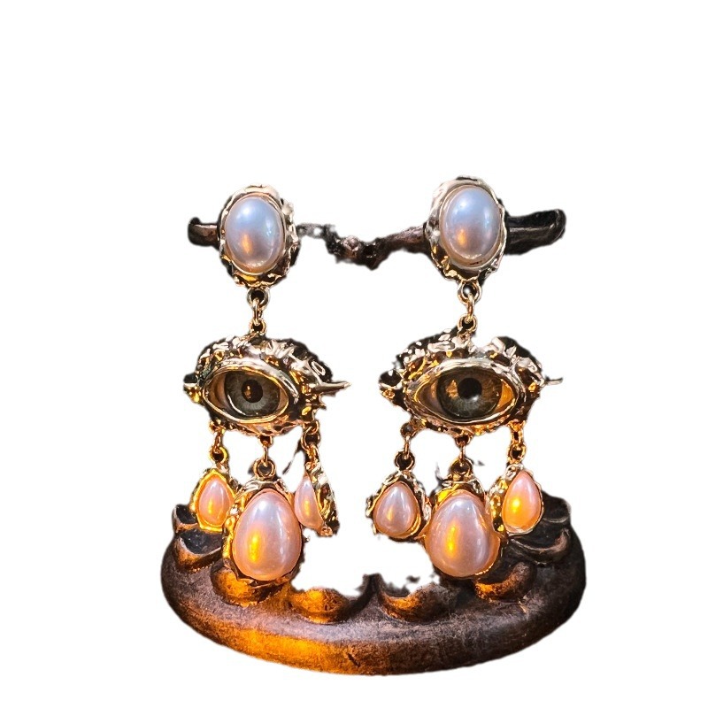 Designer earrings Art Blue Eyes Water Drop Earrings Vintage Devil's Eye niche design high-end feel full of diamonds and pearls free shipping diam