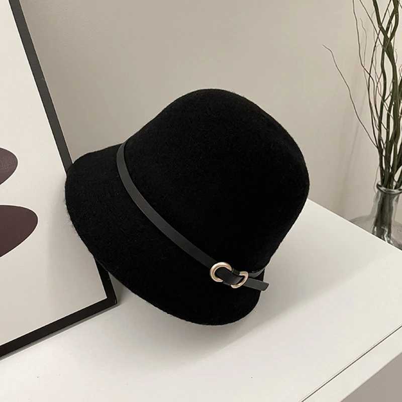 New Fashion Unisex Solid Color Wool Winter Hat With Belt Autumn Bucket Wool Cashmere Wan Warm Fishing Hat Gift WhosaW251023