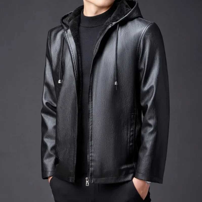 Winter Highend Mens Hooded Leather Jacket with Waterproof Windproof and Plush Insulation Men Clothing W251023