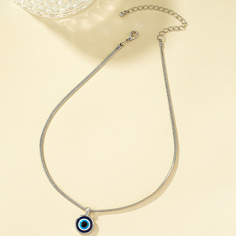 Designer necklace Palm Blue Eyes Devil's Eye Pendant Necklace Clavicle Chain necklace for women free shipping heart necklace gift for men