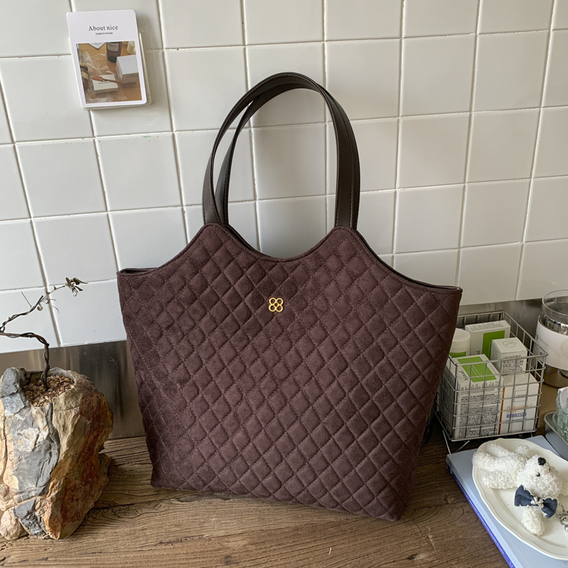 Luxury Brand Designer Bag Quilted Embroidery Large Capacity Bag For Women 2025 Autumn Winter New Suede Single Shoulder Bag Handheld Tote Bag
