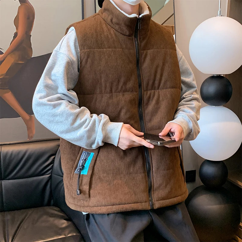 Autumn and Winter Unisex Corduroy with Thick Velvet for WarmthFashionable ComfortableHighquality Vest Jacket Men 251023