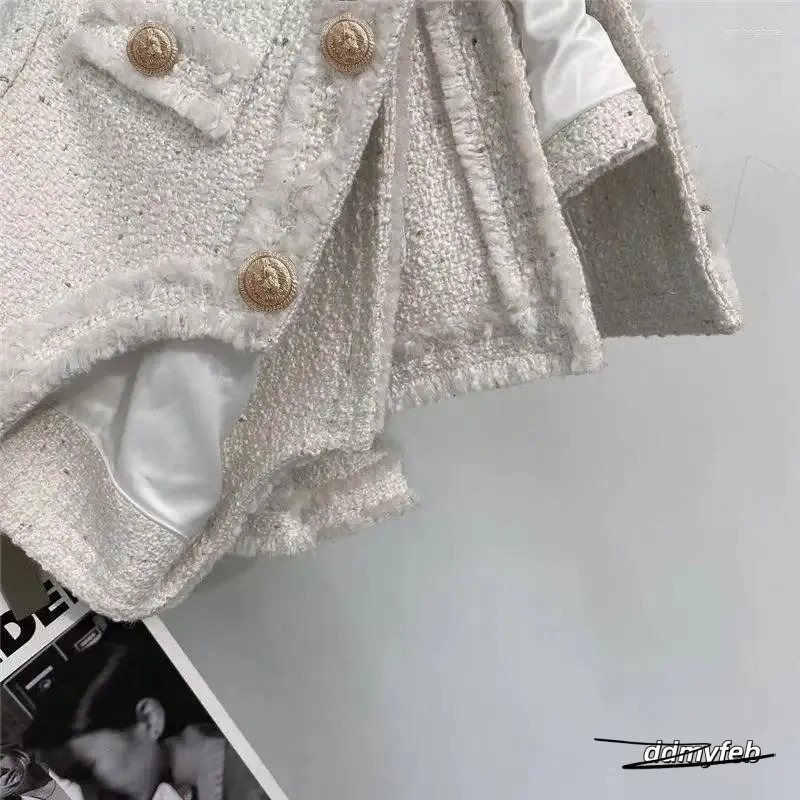 Ladies Jacket: Elegant Women's Short Tweed Coat - French Style, Casual Outerwear, High-Quality Fabric For Daily Use Ddmyfeb