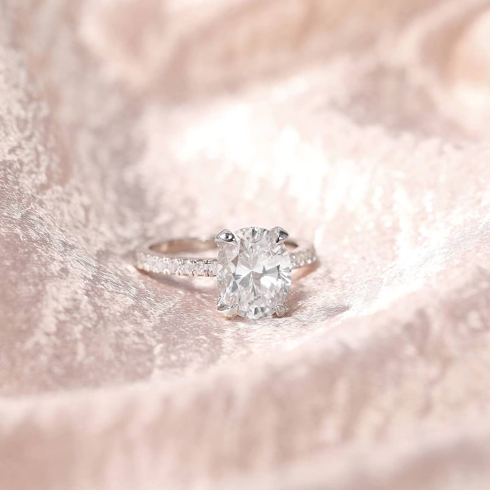 OLAN Luxury 35CT 925 Sterling Silver Rhodium Plated Oval Cut Moissanite Engagement Wedding Rings with Prong Setting for Women