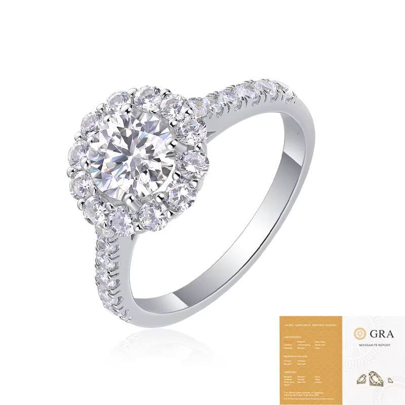 Hip Hop Silver Engagement Ring Set with Moissanite Durable and Stylish Jewelry