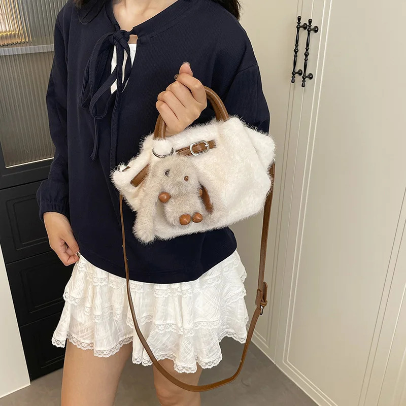 Women Shoulder Crossbody Bag Faux Fur Mini Bucket Plush Handbag Fashion Large Capacity Tote 251018