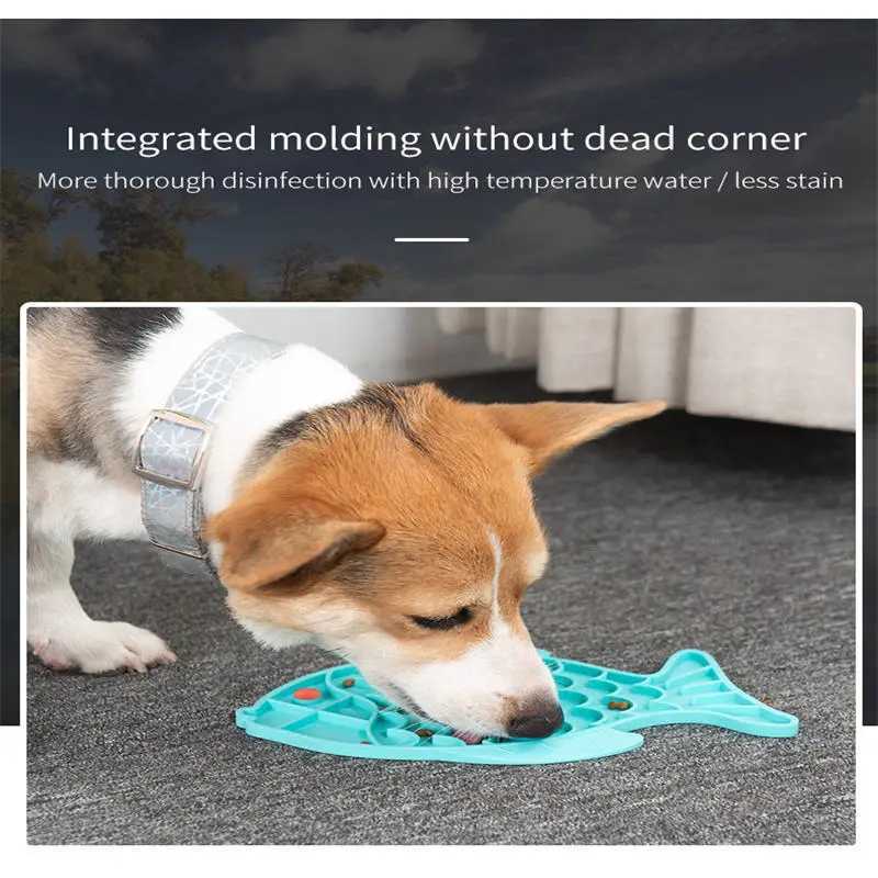 Silicone licking pad Fish shaped Pet Dog Lick Pad Bath Peanut Butter Slow Eating Licking Feeder Cat Lickmat Feeding Dog Lick Mat Y251023