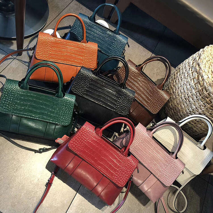 Luxury bag Fashion Genuine Leather New Handbag Tote for Women Commuting Versatile Large Capacity High end Feel Single Shoulder Crossbody Bag