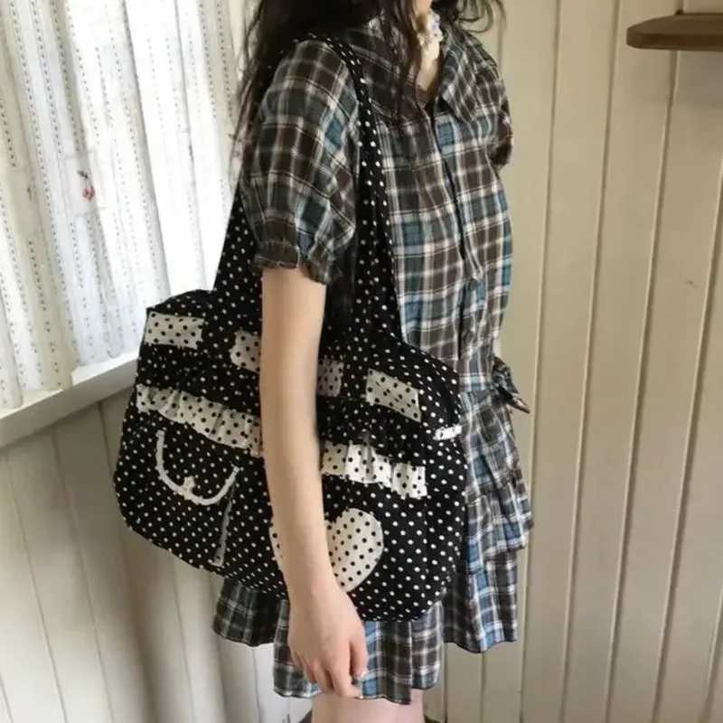 Dot Pattern Casual Shoulder Bag Ruched Sweet Girls Large Capacity Tote Bags Heart Pocket Cute Handbag Commuting Bags For WomenL251023