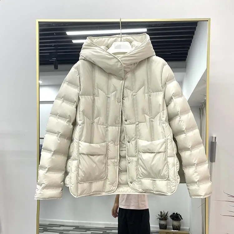 90 White Duck Down Women Jackets Female Stand Collar SingleBreasted Puffer Jacket Casual Loose Hooded Parkas 251022