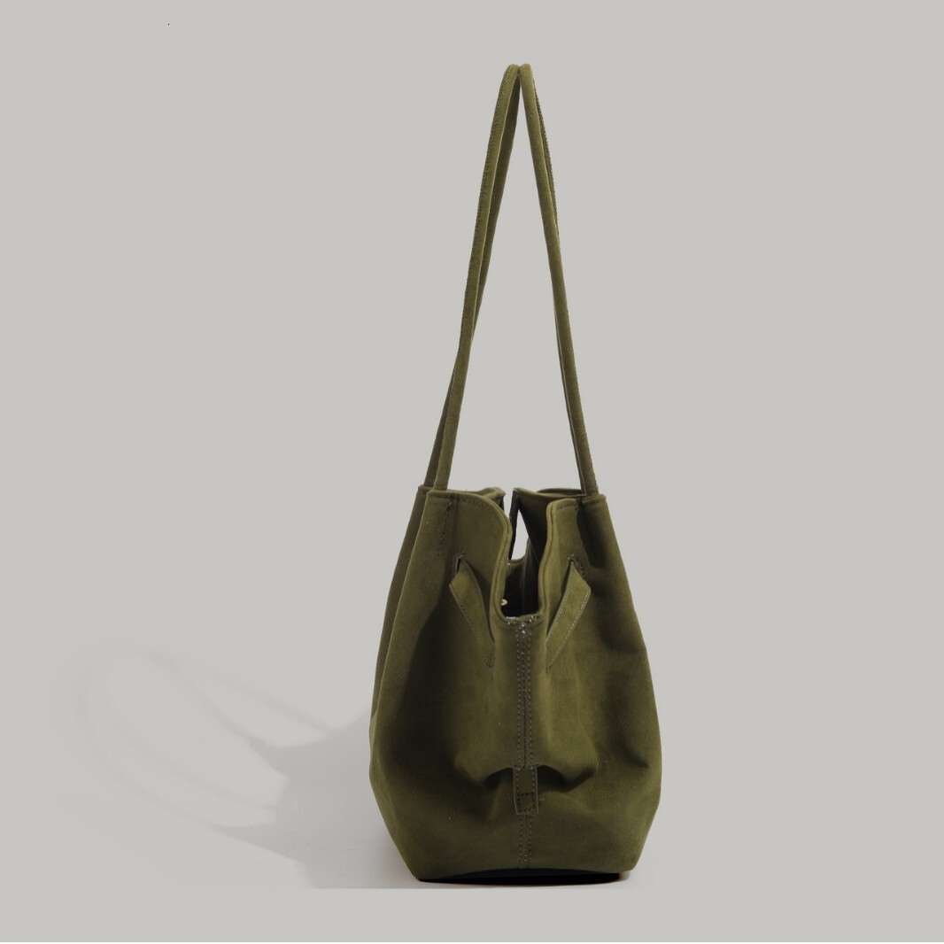 Luxury Brand Designer Bag 2024 Autumn Winter New Fashionable Versatile Matte Handbag Shoulder Bag Green Underarm Bag Large Capacity Commuter Bag