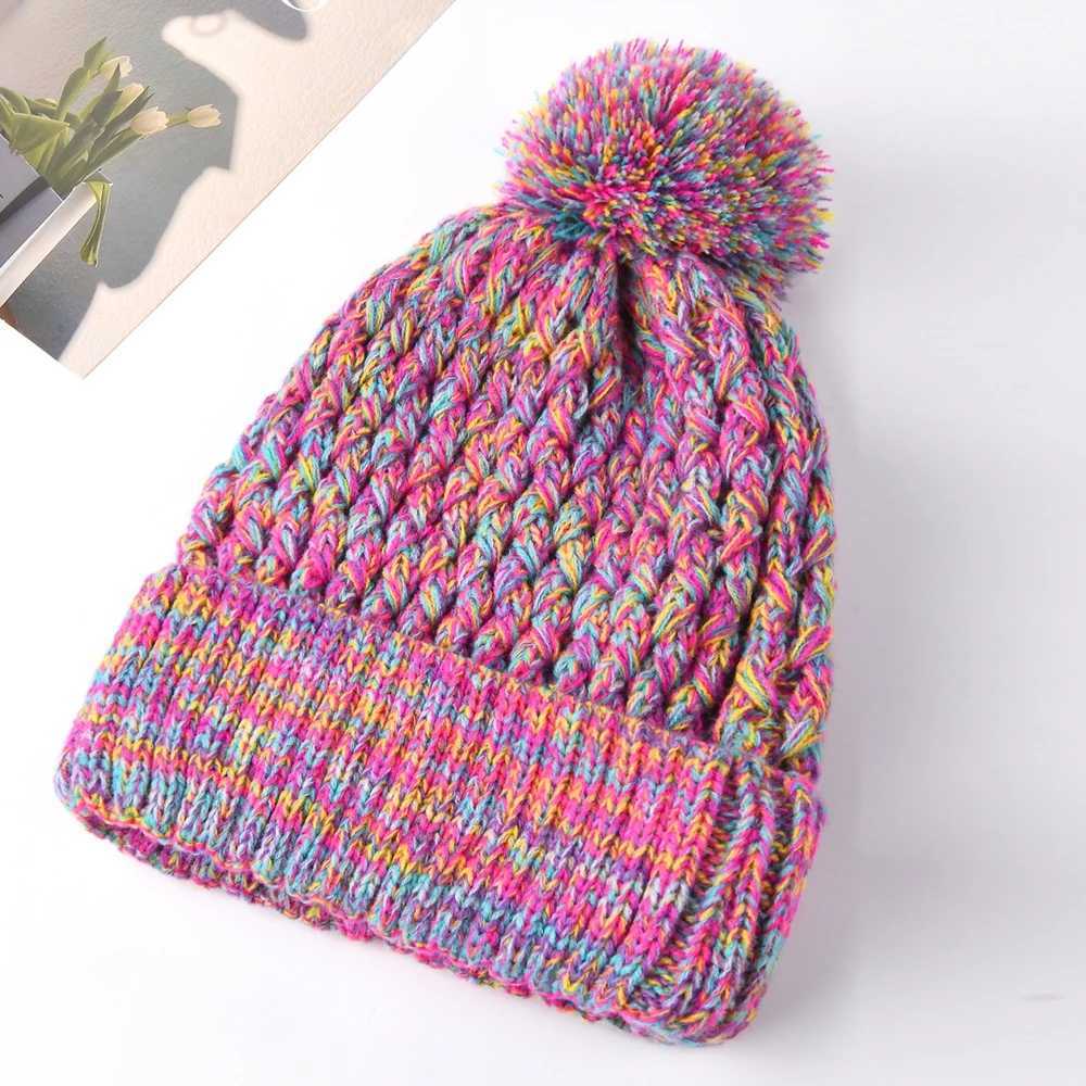 Ladies Single Layer Knitted Hat with Colorful Ball Pom Winter Head Warmth Pineapple Patterned Cap Beanie with pompomXJ251023