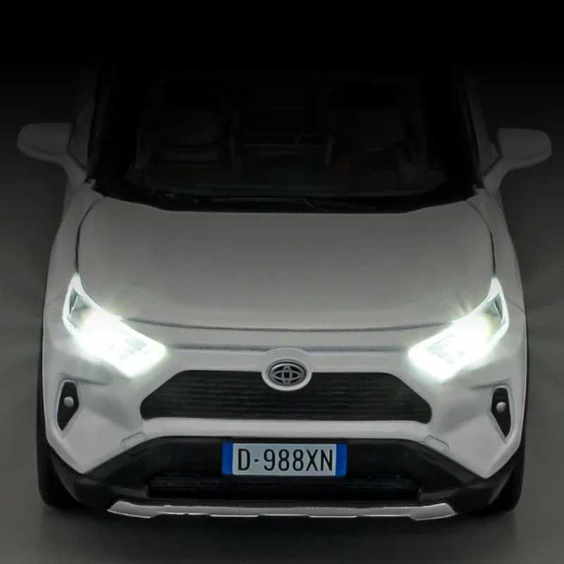 132 RAV4 SUV High Simulation Diecast Metal Alloy Model car Sound Light Pull Back Collection Kids Toy GiftsT251023
