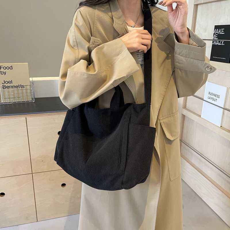 Solid Color Corduroy Tote Bag Fashion Large Capacity Shouder bag Casual Crossbody Bag For School Travel striped ladies handbagsL251023