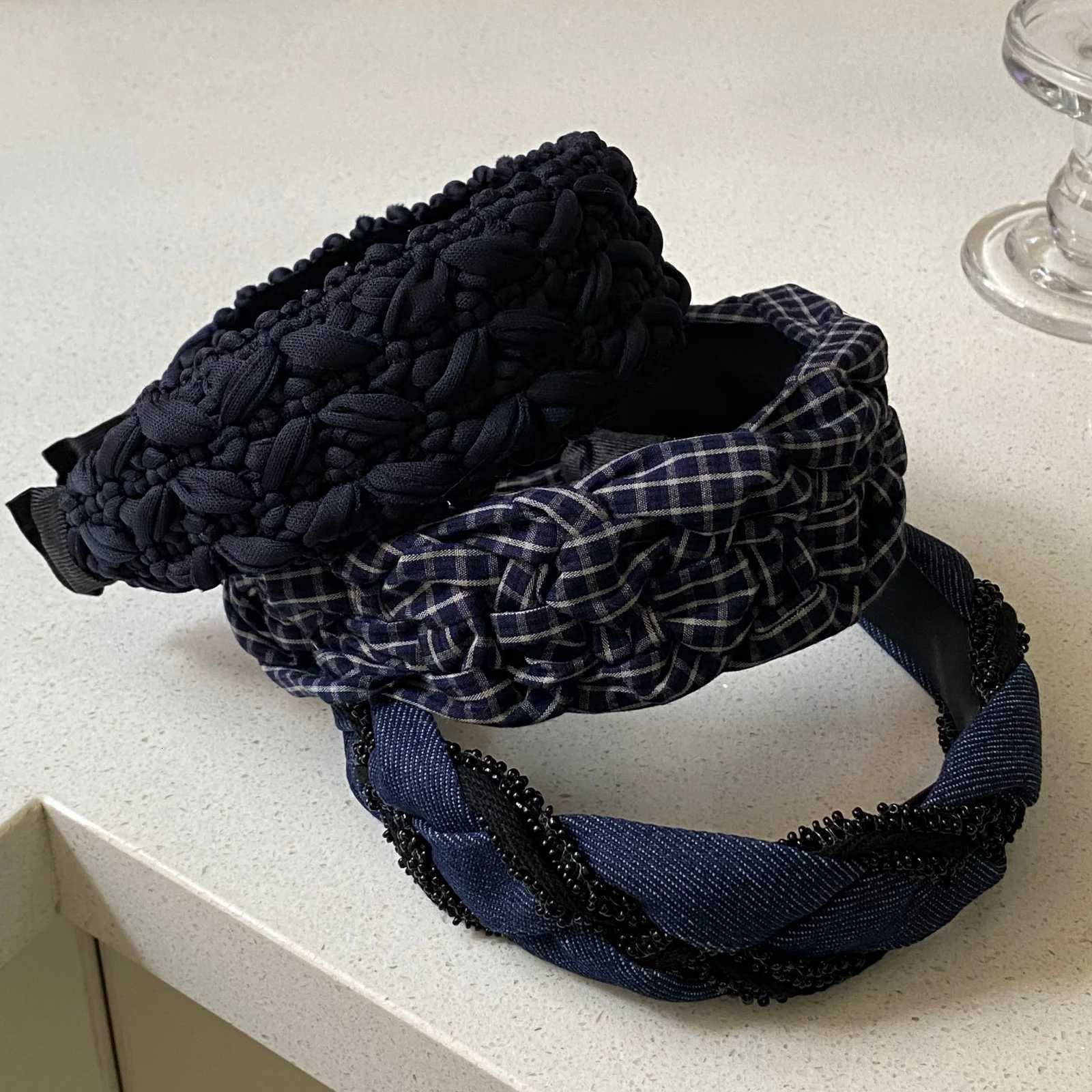 1PC tra MiuStyle HandKnitted Dark e Fabric Wide band KoreanStyle Retro Fashion band for Elevating Crown Volume Y251023