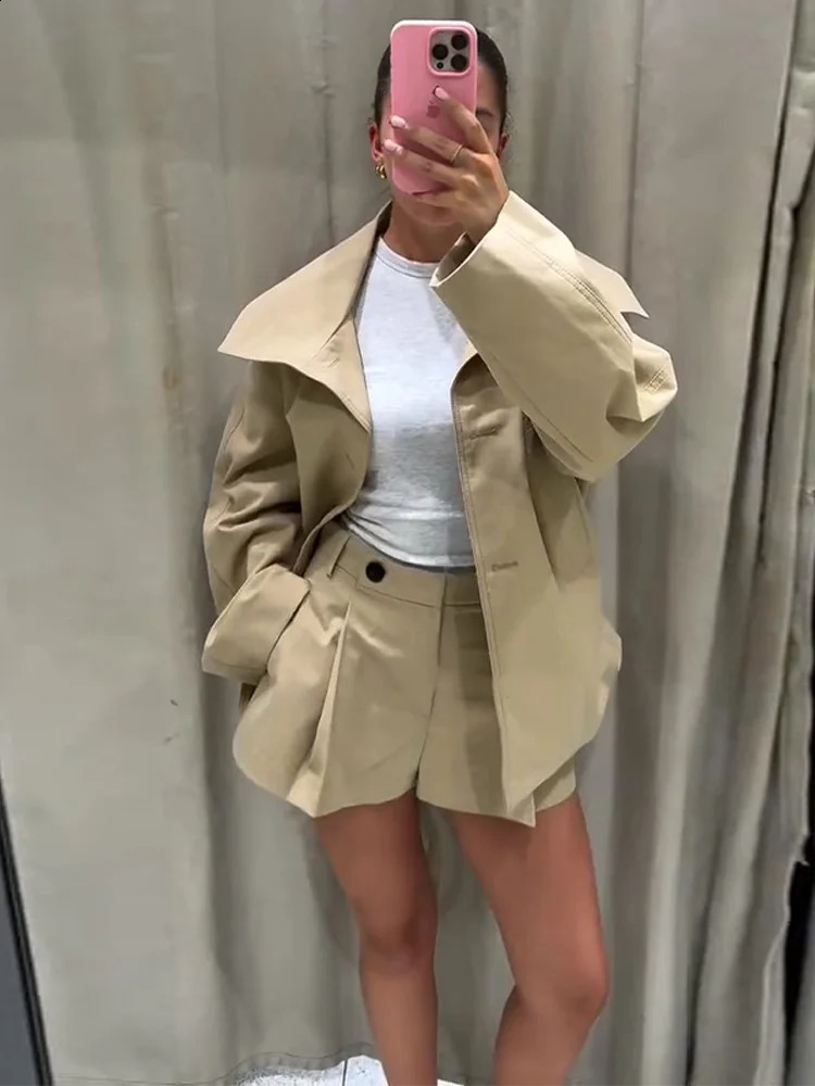 Belted Waist Cropped Trench Double Breasted Stand Collar Autumn Chic Elegant Women Coat Casual Vintage Office Lady Jacket 251013