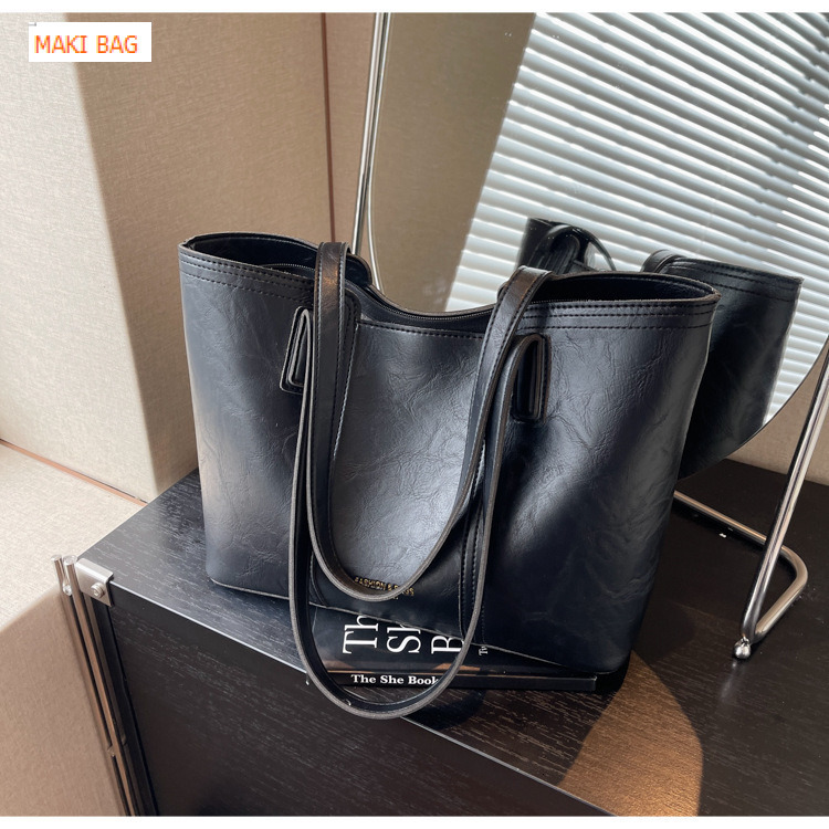 European and American new handbag high-end large capacity women's shoulder bag armpit bag multifunctional commuting bag designer bag luxury bag