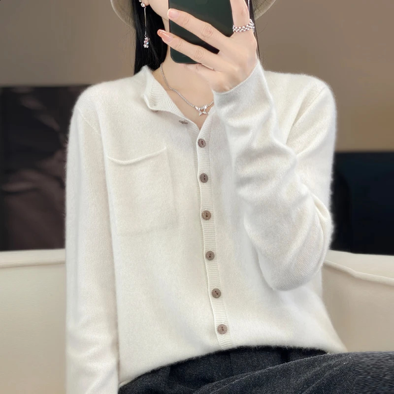 100 Merino Wool Womens Sweater Cardigan Fashion Crewneck High Quality Crimped Knit Pure Color Pocket Loose 251022