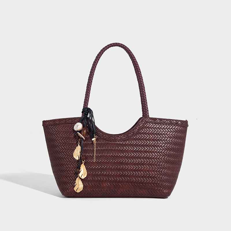 Luxury Brand Designer Bag Large Capacity Commuter Woven Bag For Women 2025 New High-End Sense Basket Bag Fashion Versatile Tote Bag