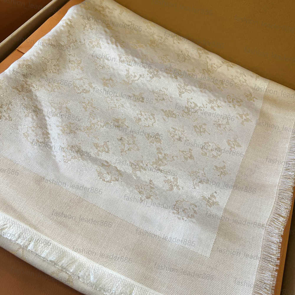 Scarves shawl wool weave 140x140cm designer scarf Women Luxury Slik Scarf Big Size Printed embroidery Shawls Winter Print Foulard Satin Square Head Scarves with box