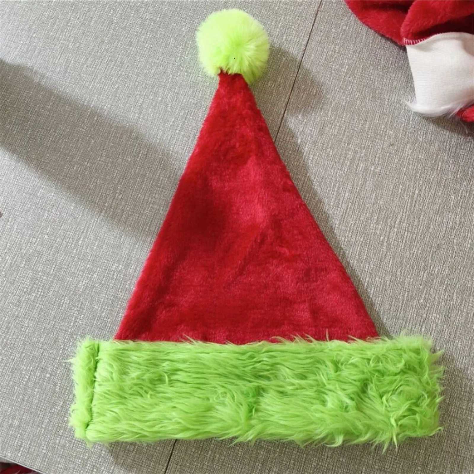 Kids Christmas Red Plush Santa Hat with Green Fur P Festive and Cozy Holiday wear for Winter PartiesW251023