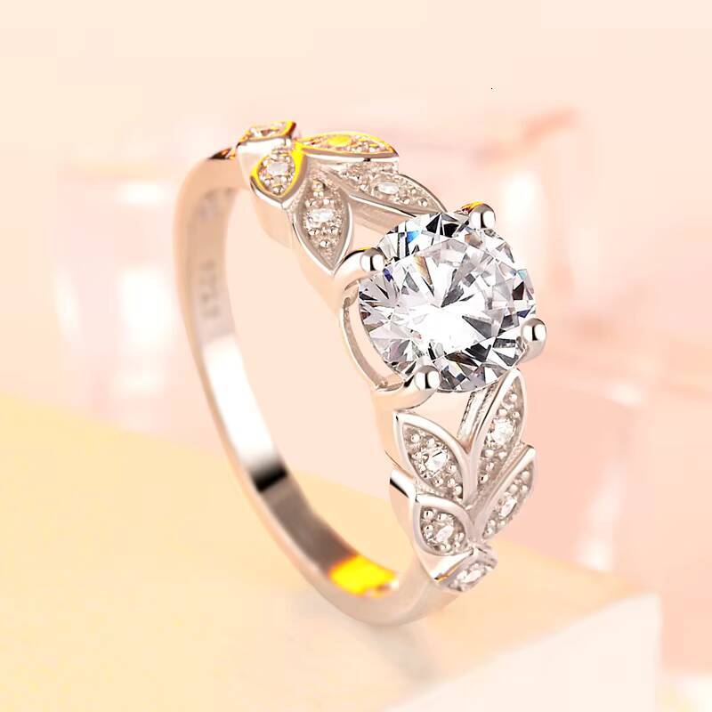 High End Jewelry Cheap Price 925 Silver Moissanite Simple Ring for Women
