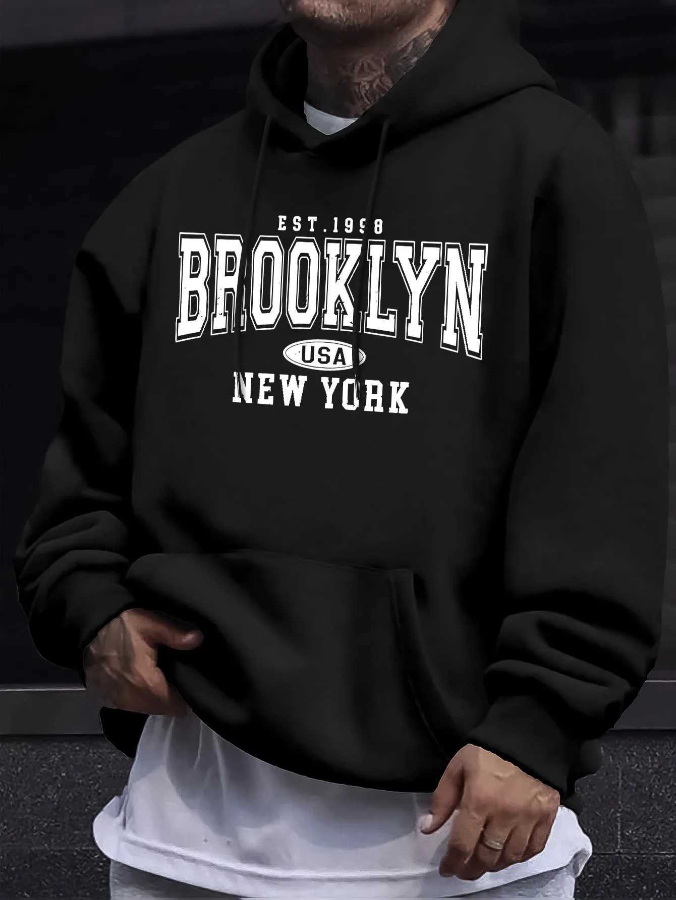 Mens autumn and winter casual fashionable loose hoodie 1998 Brooklyn graphic print long sleeved hooded warm pulloverT251023