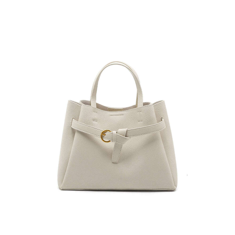 Luxury bag Commuting Crossbody Light Fashion Single Shoulder Genuine Leather Tote Bag Large Capacity Versatile High end New Women s Handbag