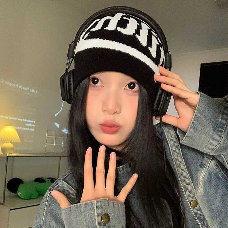 Hip Hop Letter filthy Knitted Hats Autumn and Winter New Unisex Warm Versatile European Style Street Outdoor Fashion ins BeaniesXJ251023
