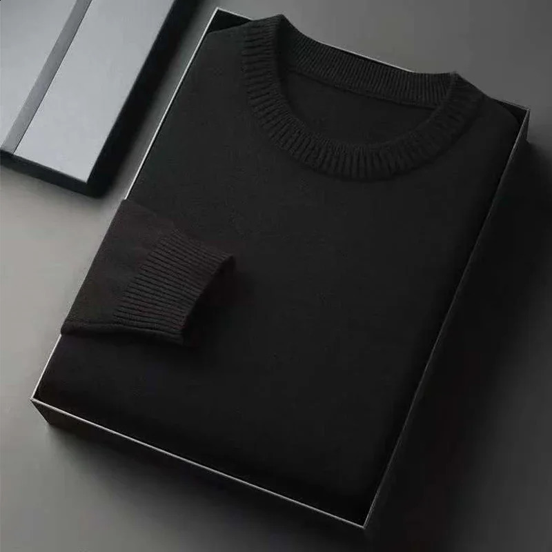 Mens Classic Crewneck Knit Pullover Sweater Long Sleeve Soft Casual Lightweight Solid Color Softwear for Men 251023