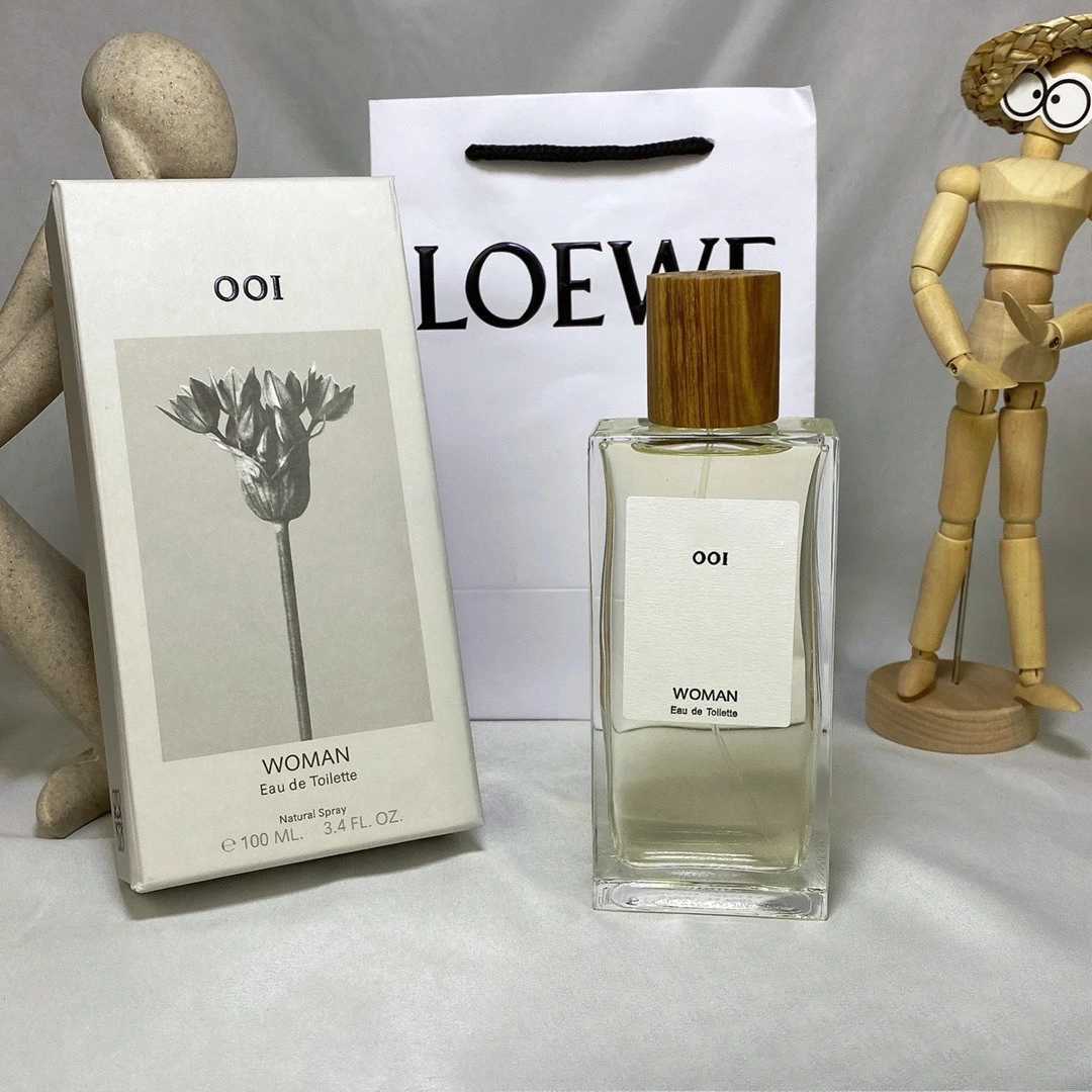 100ML Luxury Eau De Toilette Cedar Floral Vetiver Scent for Giftdating Enchanting Fragrant Longlasting Premium Perfume MenW251023