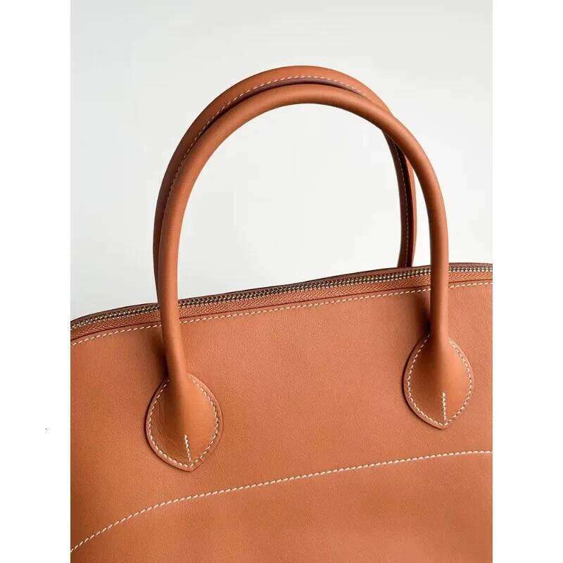 Light Premium Sense First Layer Cowhide Bowling Ball Large Capacity Portable Fashion Shell Bag Commuting Versatile