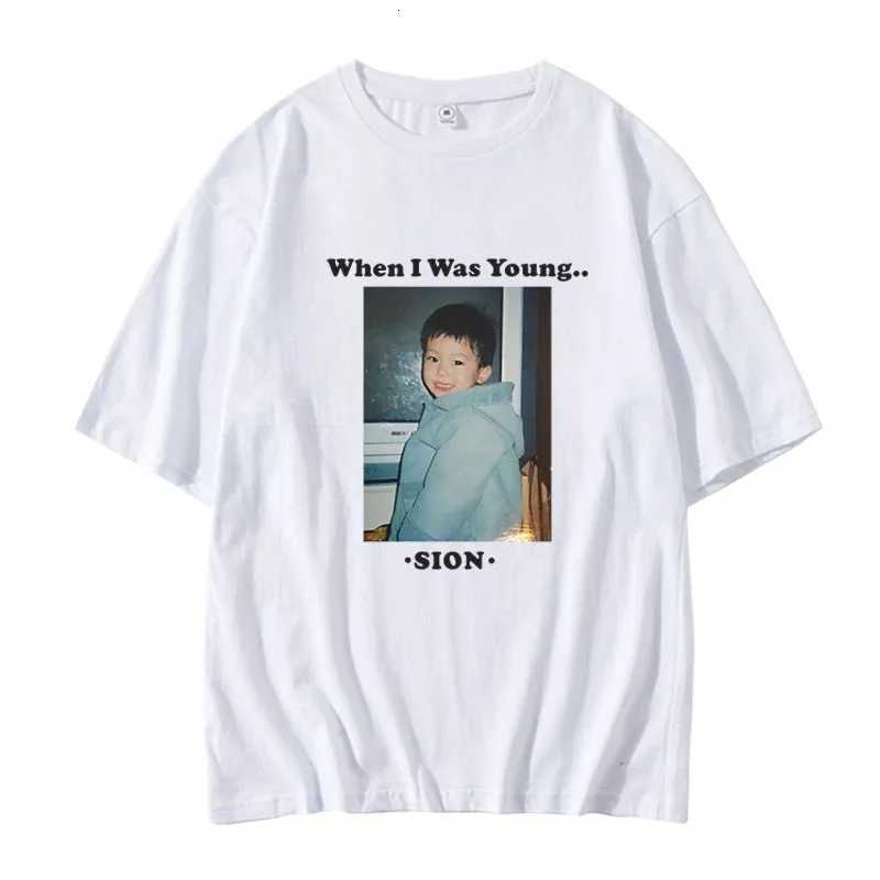 NCT Concert When I Was Young with The Same Loose Summer Fashion Tshirt Shortsleeved Neutral Ocollar Black and White TeesXJ251023