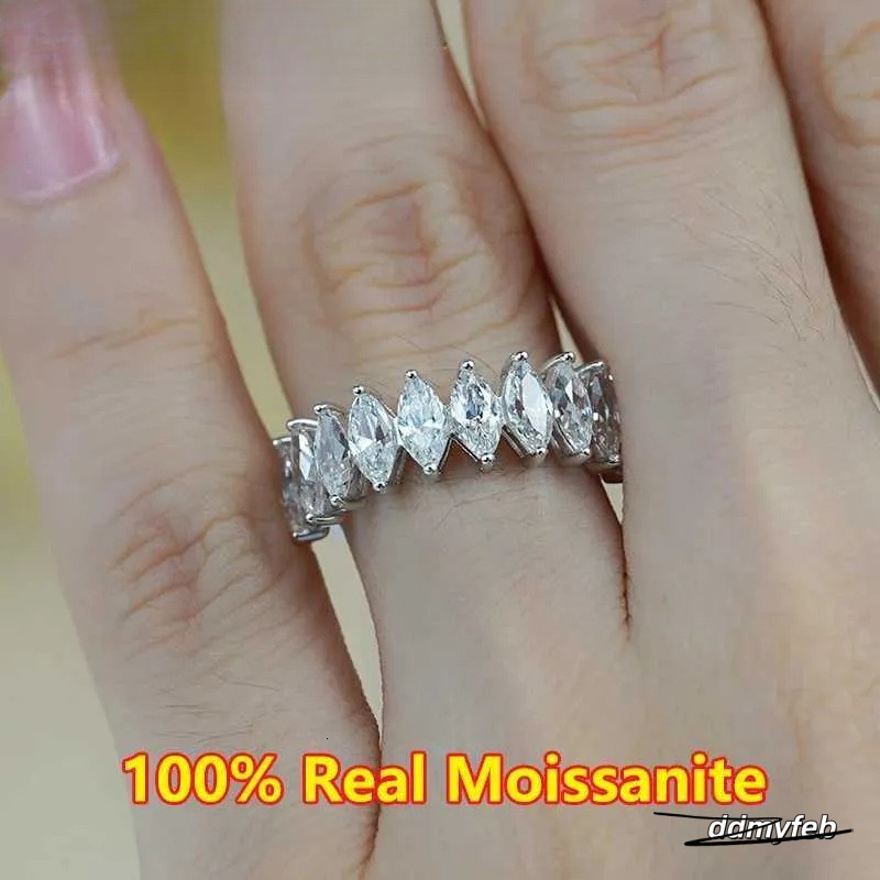 Ring With Dias: Marquise Cut Simulated Dia Ring, Sier Plated, White Gold Finish - Elegant Gift For Women Ddmyfeb