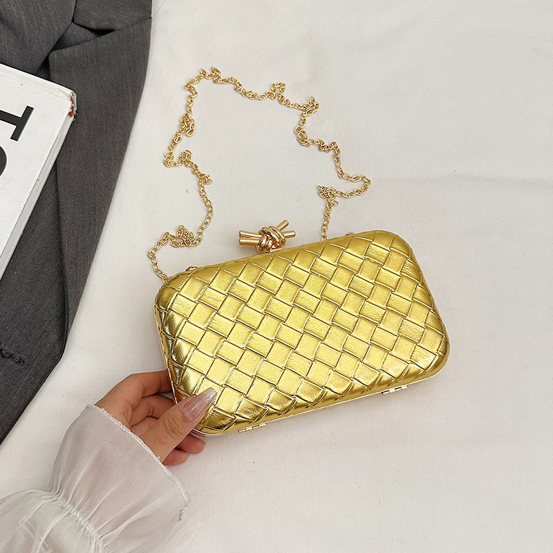 Luxury Brand Designer Bag New Track Women's Evening Bag 2025 New Handwoven Niche Design Chain Clutch Crossbody Bag