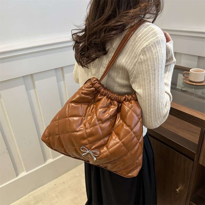 Designer Bags Fashion Padded Shoulder Cotton Quilted Backpack Large capacity For Women Casual Drawstring Bag Shopper Purse