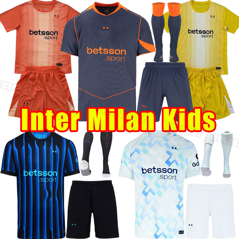 Kits kids Fans Player 2025 2026 soccer jerseys LUKAKU Inter CORREA Milans DZEKO GIROUD BARELLA LAUTARO SKRINIAR BELLANOVA DE VRIJ football shirt goalkeeper child