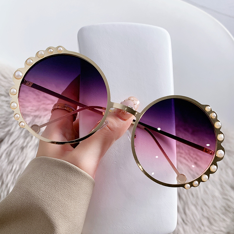 Designer sunglasses Round framed pearl sunglasses Fashion trend women's sunglasses Flower Cat's ears shape UV resistant glasses Luxury sungl