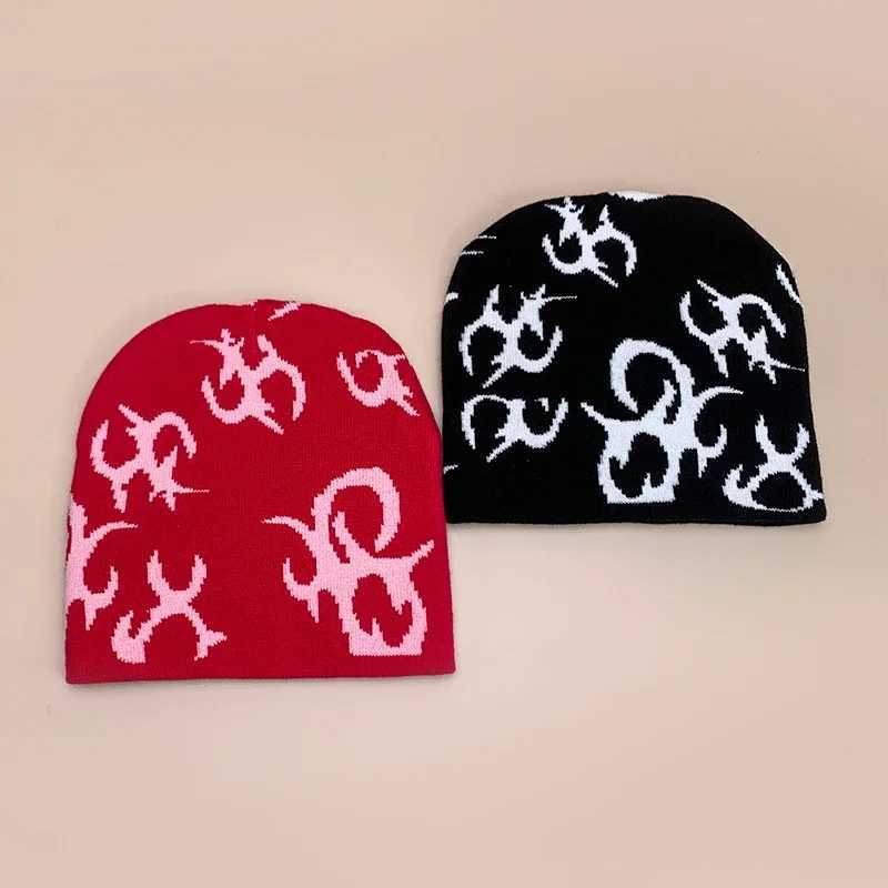 Personal ropean Sty Pattern Wool Knitted Hats Autumn and Winter New Niche Warm Hip Hop Versati Skate Fashion ins BeaniesW251023