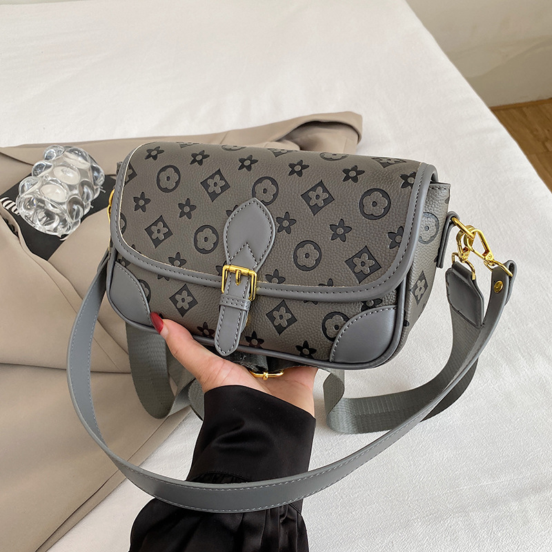 Free shipping Designer bag fashionable bucket bag high-end light luxury retro and fashionable monogram bag classic printed black white pink