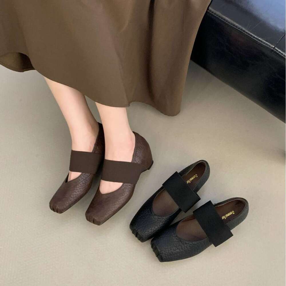 Hidden Wedge Mary Jane Shoes 2025 Autumn Women's Bowknot Shallow Mouth One-Strap Ballet Square Toe Black Elegant Classic Fitted Luxe