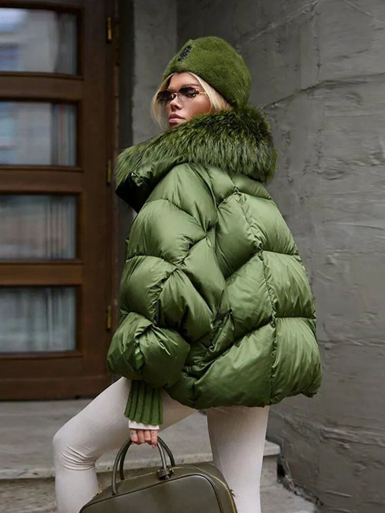 Womens Winter Fur Collar Parka Coat Hood Long Sleeve Zipper Green Quilted Down Jacket Female Fashion Lady in Outwear 251022